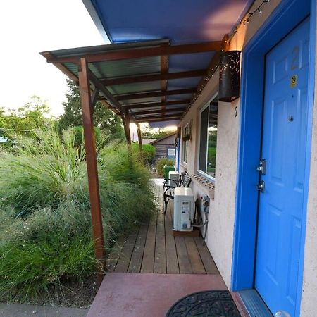 Charming 2 Bedroom Near Downtown - Rose Tree 1 モアブ エクステリア 写真