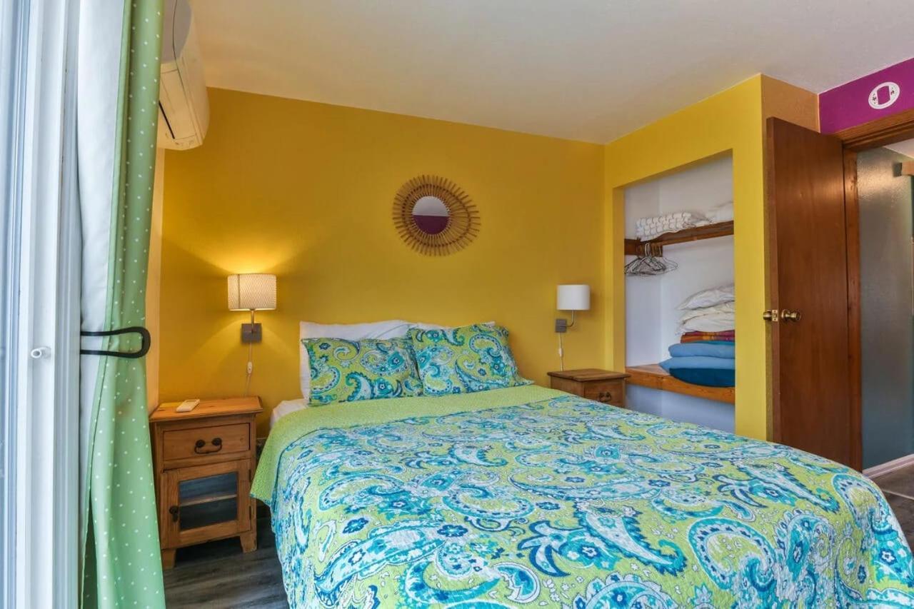 Charming 2 Bedroom Near Downtown - Rose Tree 1 モアブ エクステリア 写真