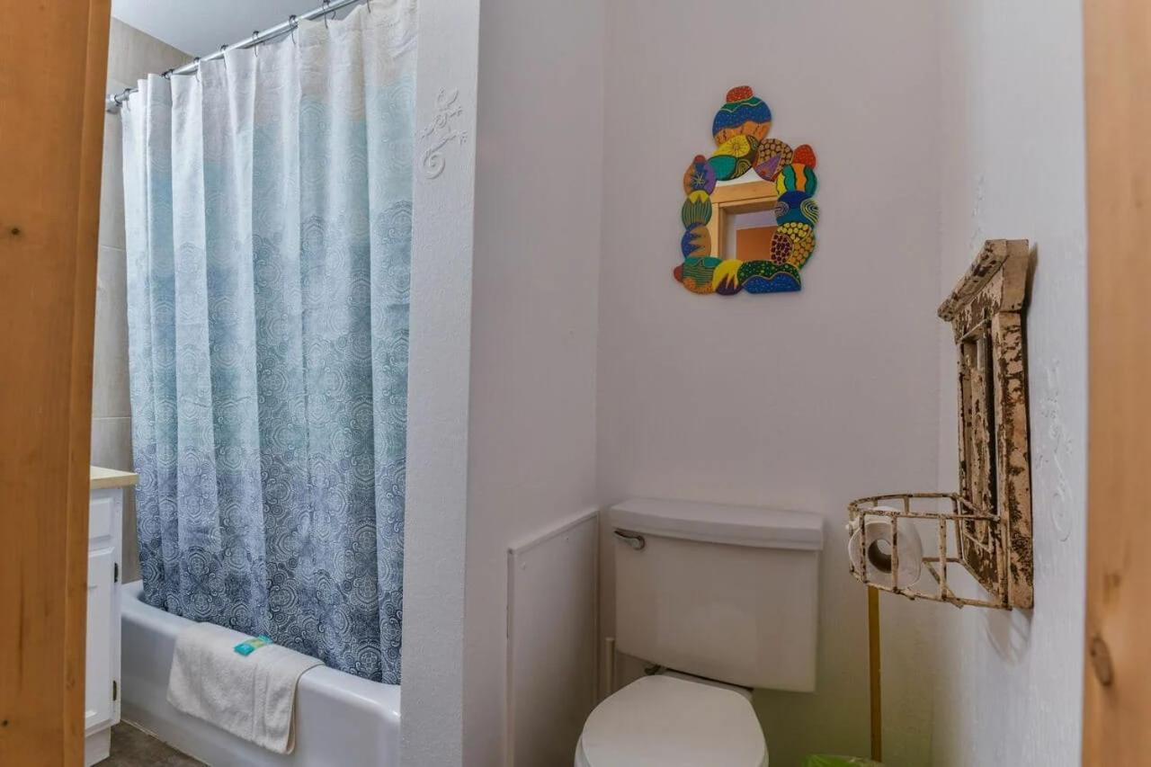 Charming 2 Bedroom Near Downtown - Rose Tree 1 モアブ エクステリア 写真