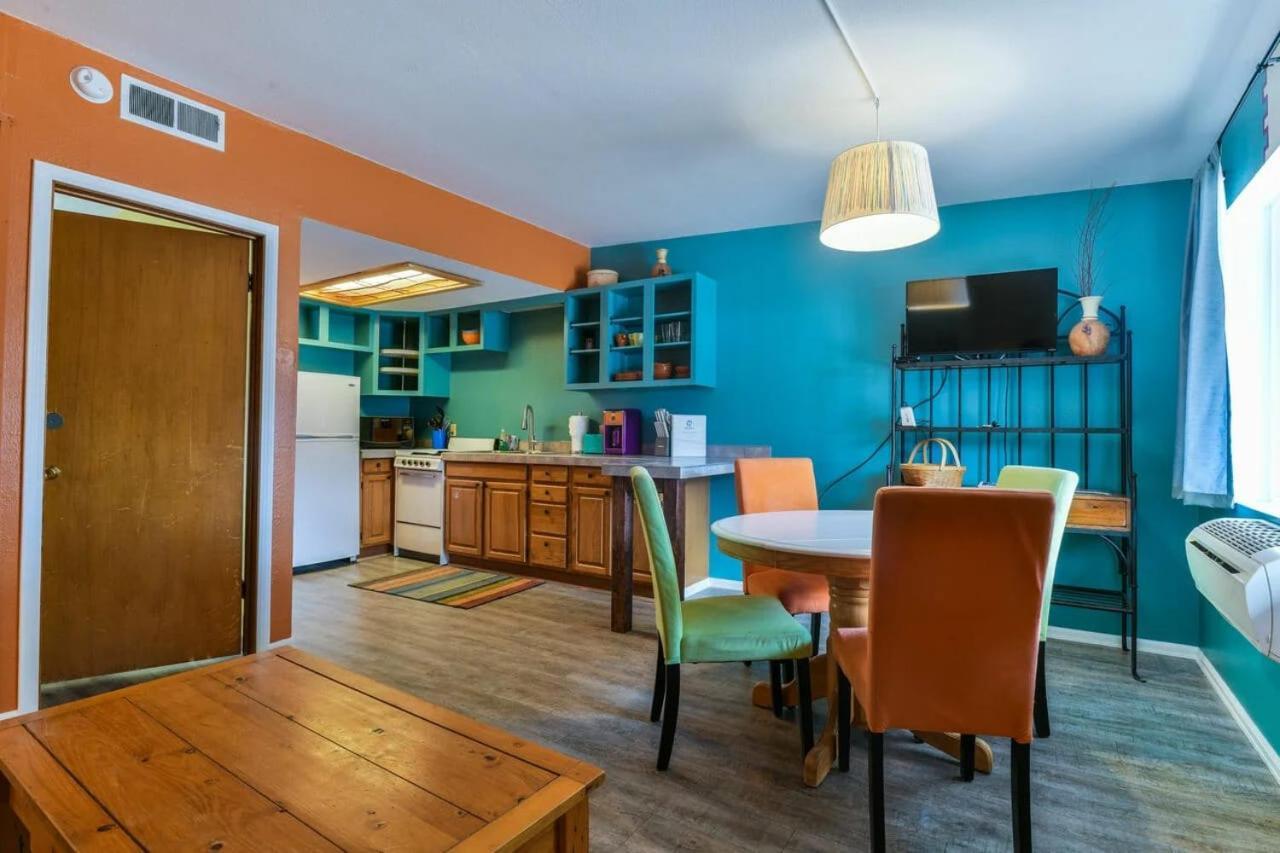 Charming 2 Bedroom Near Downtown - Rose Tree 1 モアブ エクステリア 写真