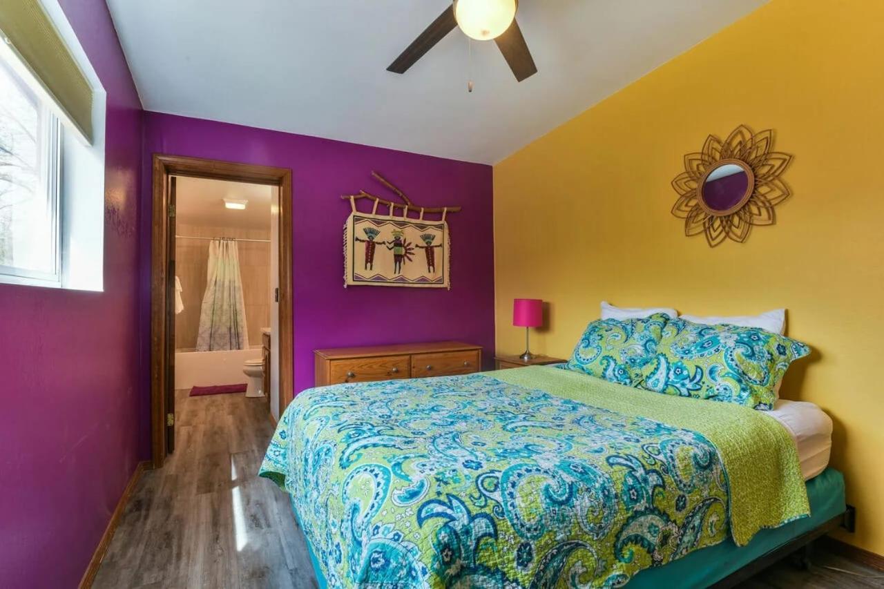 Charming 2 Bedroom Near Downtown - Rose Tree 1 モアブ エクステリア 写真